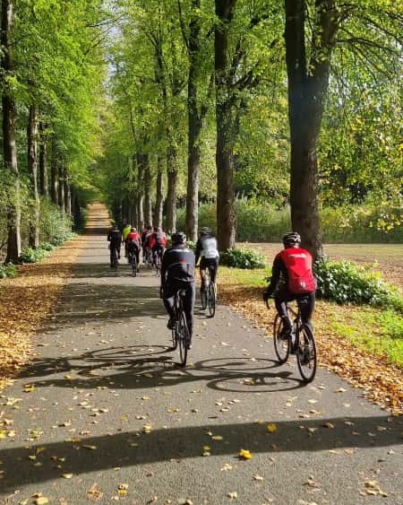 RC Sprinter Waltrop - die Radsportler beim Abradeln zur Halde Hoheward