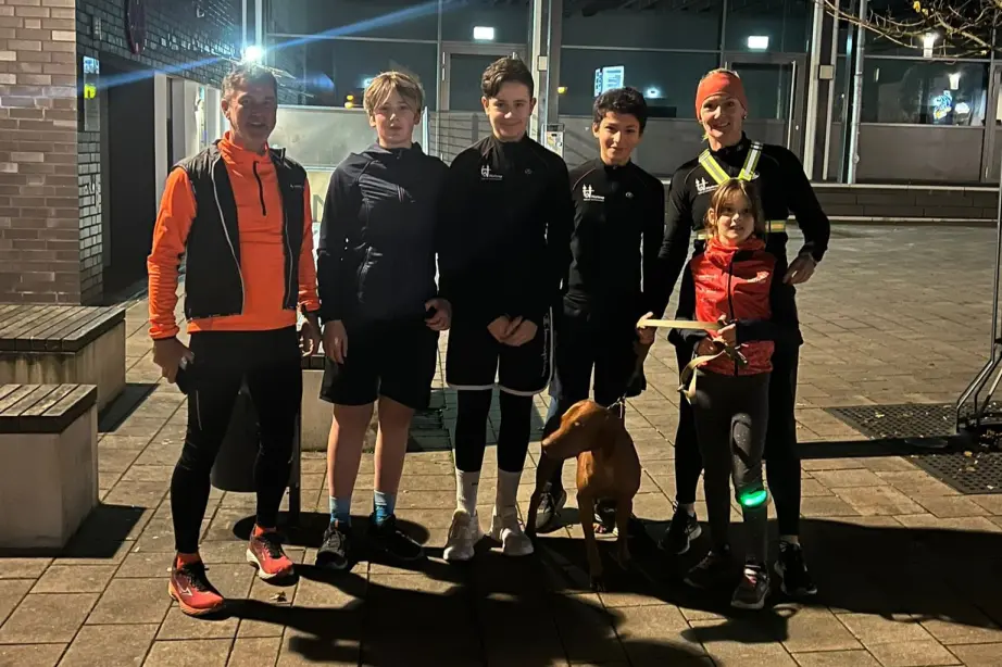 Wintertraining - eine Gruppe von Mitgliedern des RC Sprinter Waltrop trifft sich zum Laufen